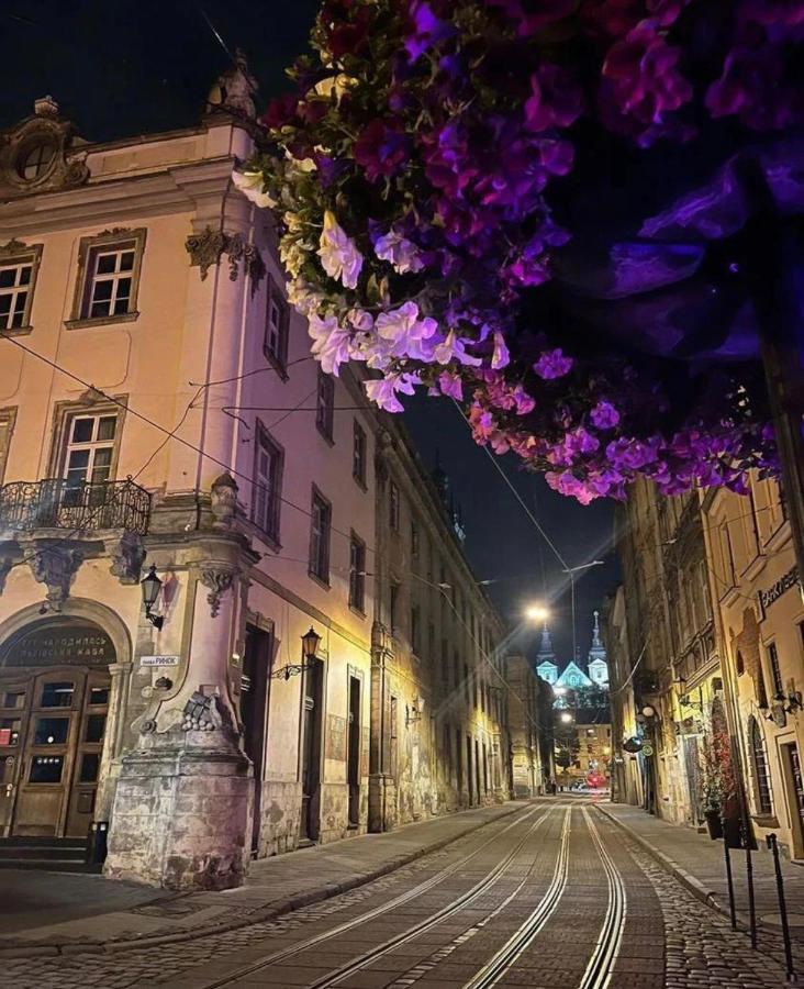 Rynok Square Leilighet Lviv Eksteriør bilde